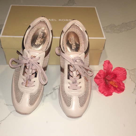 Shoes - Michael Kors NEW Soft Pink Mesh Tennis Shoes